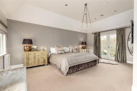 5 bed, 5 bath Detached in Edinburgh - Photo 11