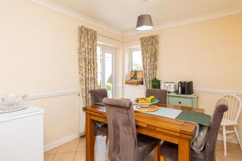 Windermere Road, Kettering photo 4