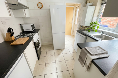 68 Ranelagh Terrace, Leamington Spa photo 2