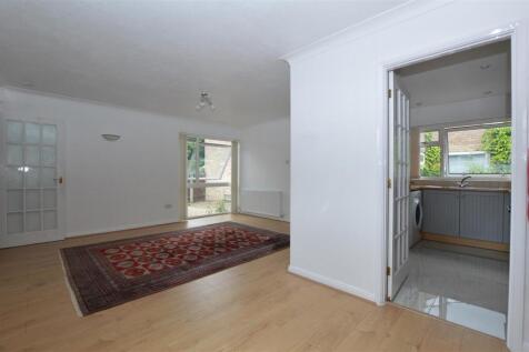 Brentwood, Norwich photo 5