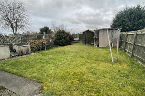 Garden c.JPG