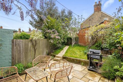 Dartmouth Road, Olney, Buckinghamshire, MK46 photo 4