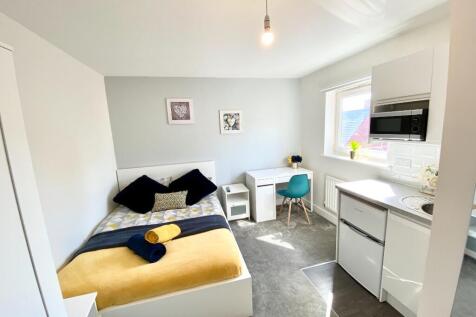 Studio 5, 3 Seacole Crescent, Swindon, Wiltshire, SN1 photo 3