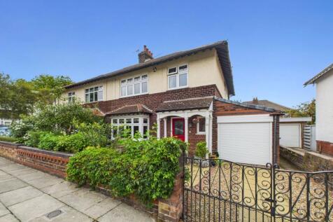 Liverpool, L19 - property photo