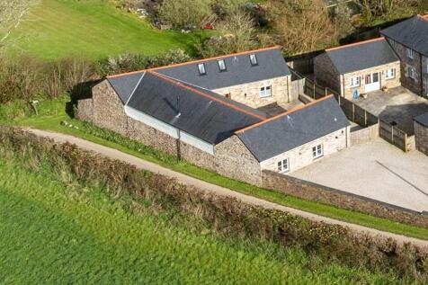 Nankilly-Farm_aerials-18.jpg