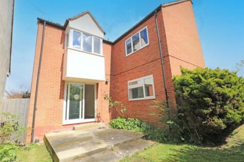 Chelmsford, CM1 - property photo