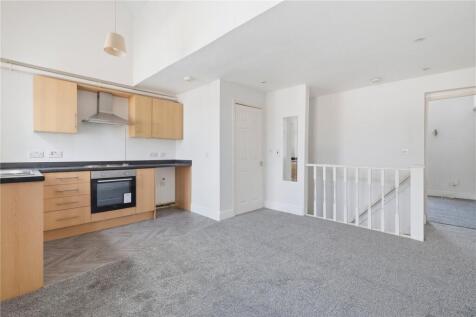 Kitchen / Dining