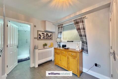 Annexe Entrance Hall