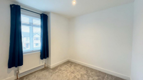 Victoria Walk, Horsforth, Leeds photo 2
