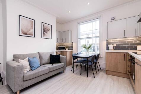 Kitchen/Living