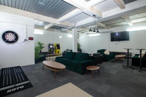 gamesroom_7.jpg