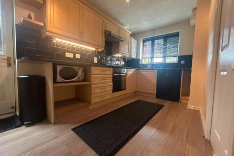 kitchen 2.jpeg