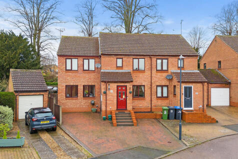 Southam, CV47 - property photo