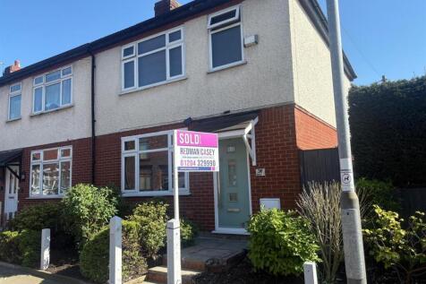 Bolton, BL6 - property photo