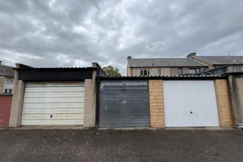 Single Garage &amp; Carports
