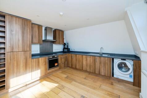 Reception/Kitchen