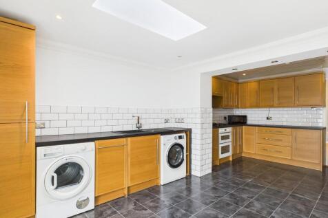 CAM05526G0-PR0042...