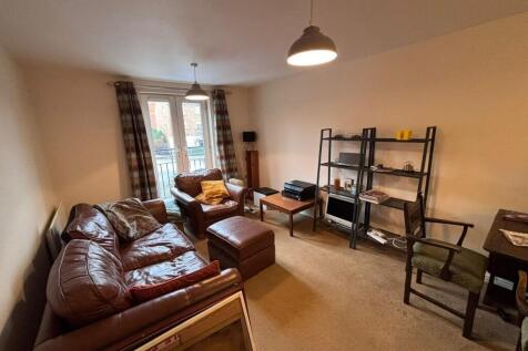 Fount Court, Lathkill Street photo 3