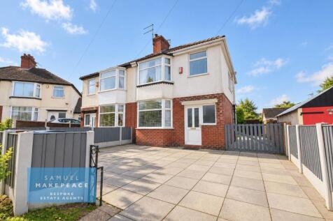 Three Bedroom Semi Detached Property with Drivewa