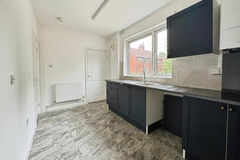 Valpy Avenue, Tonge Moor, Bolton, BL2 photo 5