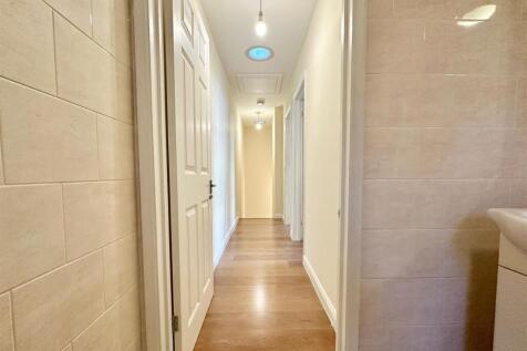 WhatsApp Image 2025-11-21 at 14.30.19.jpeg