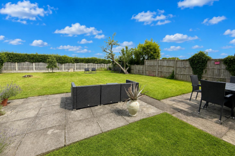 Rear Garden.png