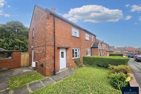 Batley, WF17 - property photo