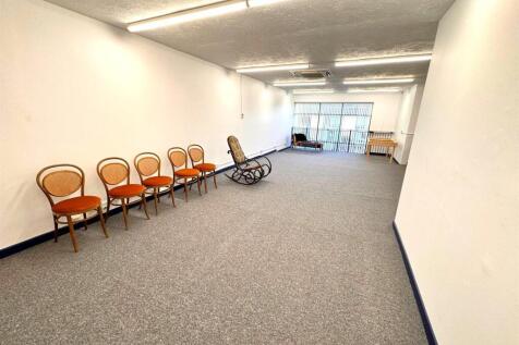 WhatsApp Image 2025-04-14 at 10.22.47_ecc9d17a.jpg