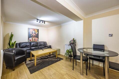 Flat1ThePoint-13.jpg