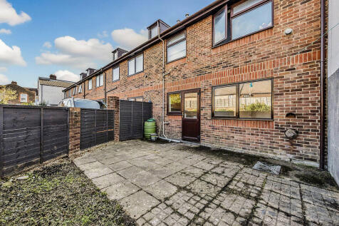 Grayshott Road, Southsea photo 3