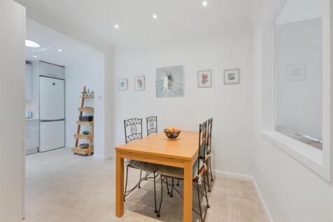 DORKING ROAD (15).jpg