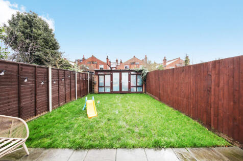 29 Furness Road -...