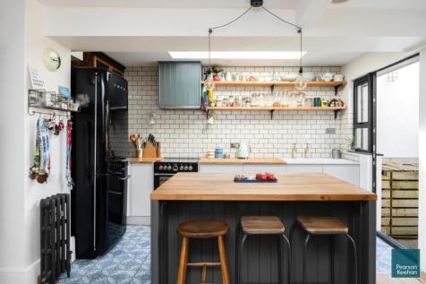 Addison Road, 15-013.jpg