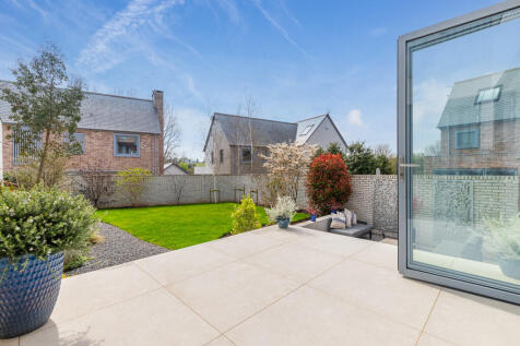 B 10 - 11 Charles...