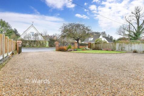 Driveway/Parking