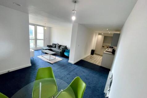 Kitchen / Lounge