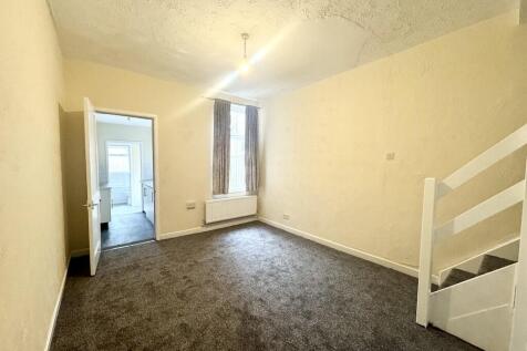 Reeves Road, Normanton photo 5
