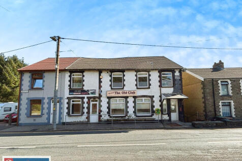 Bargoed, CF81 - property photo