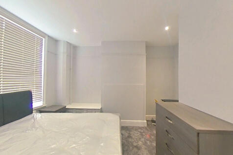 5-bed house on Edward Street, Loughborough, £2,167/mo