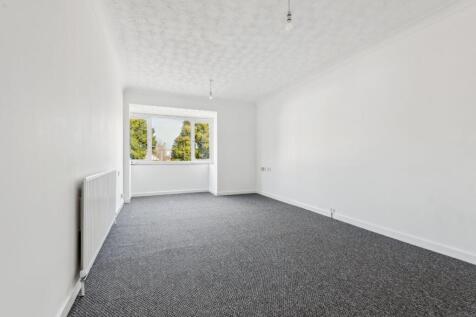 Wratten Road East,  Hitchin, SG5 photo 4