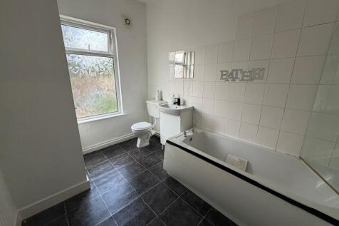 bathroom2