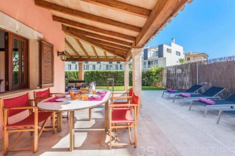 Villa for sale in Llenaire