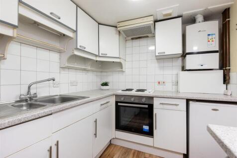 Flat 4, 7 Johnstone Street-4.jpg