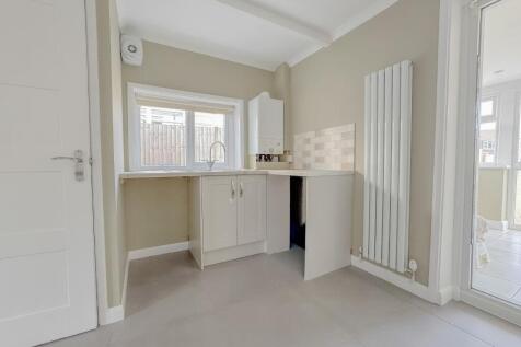 Worthing Road, Patchway, Bristol, Gloucestershire, BS34 photo 4