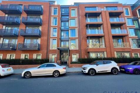 2 bed flat to rent Matcham House, London W6 0DQ