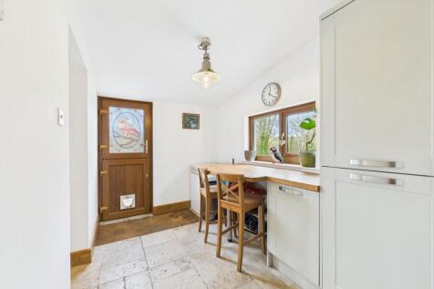 Breakfast / Utility Room