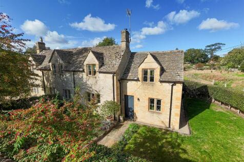 10 Chapel Lane GL54 3BJ-31.jpg