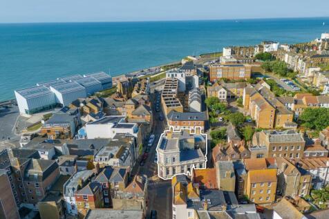 S2545_Margate_Media_Centre_aerials2.jpg