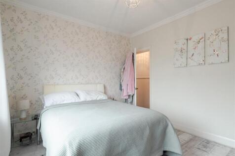 69 Highfield Road (14 of 18).jpg