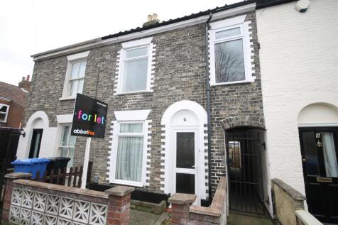 4-bed terraced on Leicester Street, Norwich, £1,350/mo